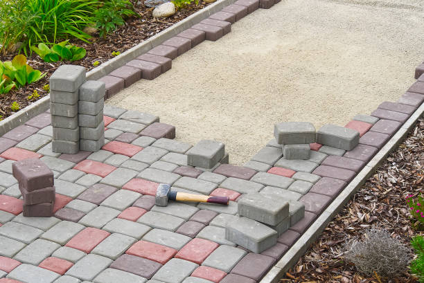 Best Driveway Paving Contractor  in Bedford, TX